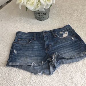 Aberocrambie & Fitch ripped shorts